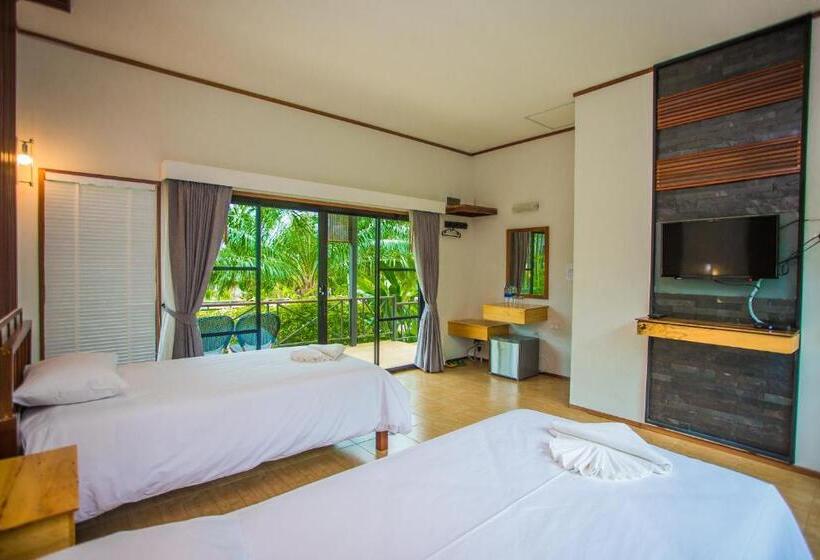 Basic Oda, Palm Pran Resort