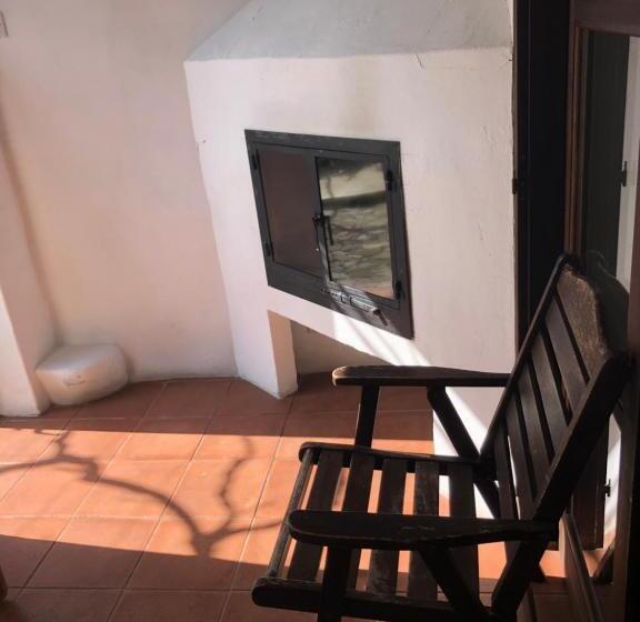 غرفة سوبيريور, Ambelikos Traditional Agro