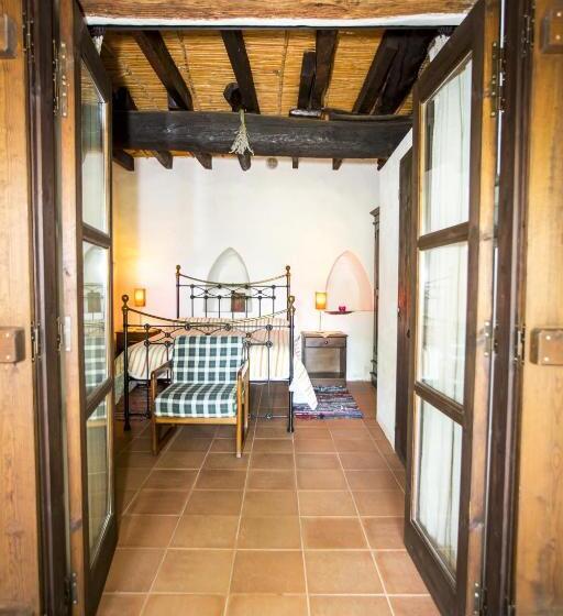 غرفة قياسية, Ambelikos Traditional Agro