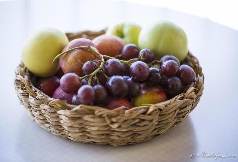 غرفة عائلية, Ambelikos Traditional Agro