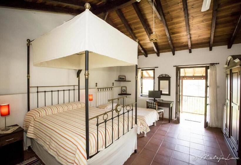 غرفة عائلية, Ambelikos Traditional Agro