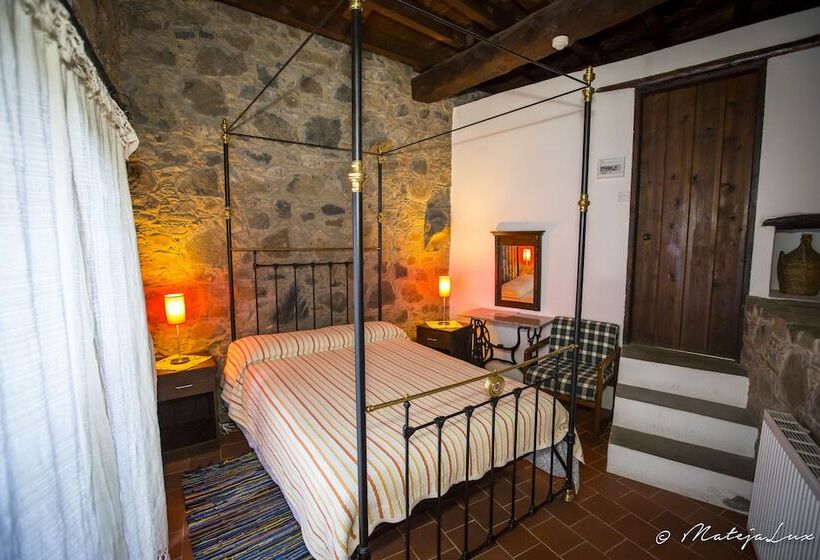 غرفة قياسية, Ambelikos Traditional Agro