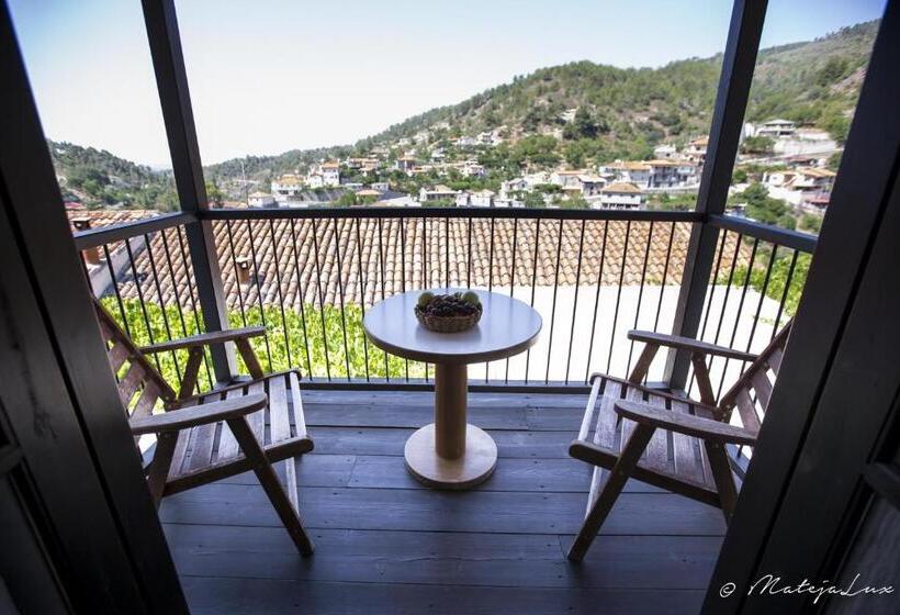 غرفة عائلية, Ambelikos Traditional Agro