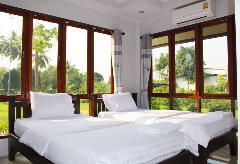 Quarto Estandar, Baan Suan Siriwat