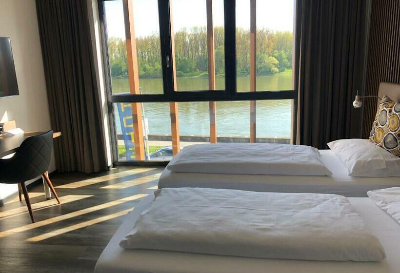 수피리어 룸, Donauhof Mauthausen