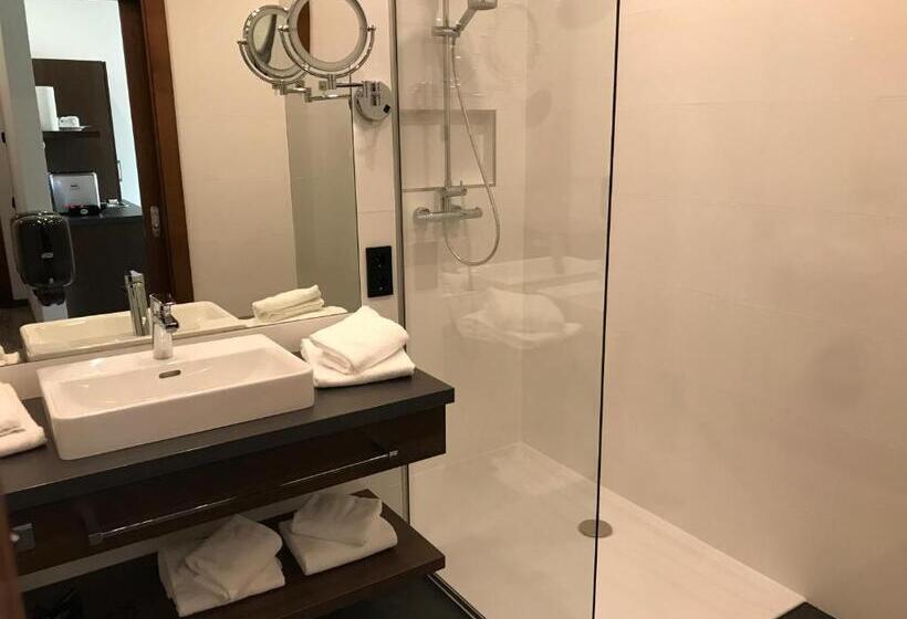 수피리어 룸, Donauhof Mauthausen