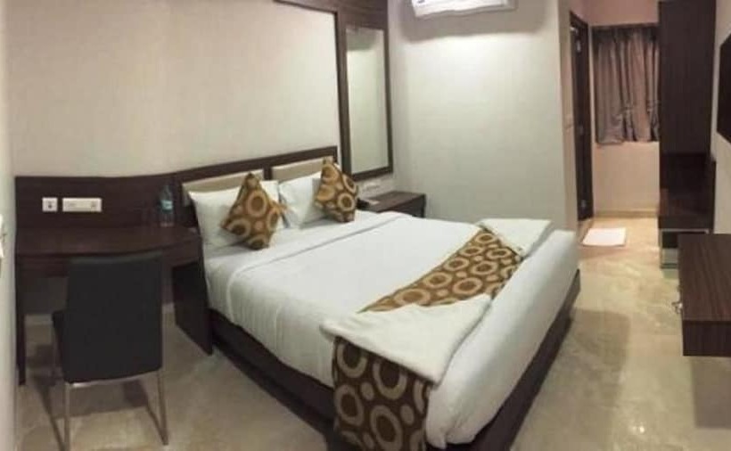 스탠다드 룸, Royal Park