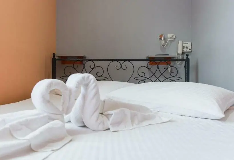 デラックスルーム, Bed And Breakfast Turist