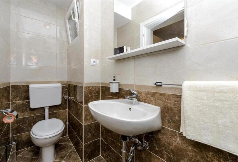 Студио Стандарт с Террасой, Guest House Rooms Rose