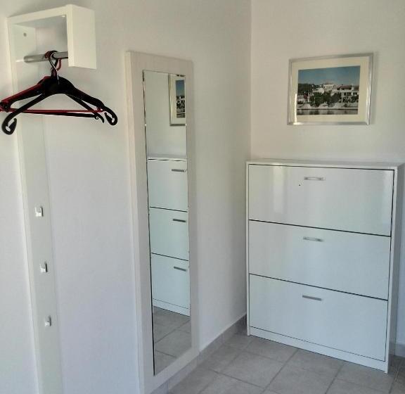 דירת חדר, Guesthouse Raffaello