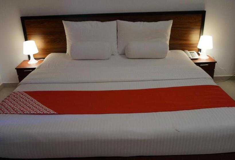 جناح سرير كينج, Meth Suites