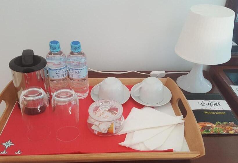 Люкс Кровать Кинг, Meth Suites