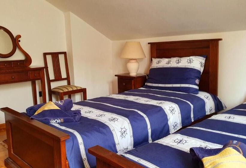 חדר סטנדרט לשלושה, Villa Rava Hotel & Restaurant