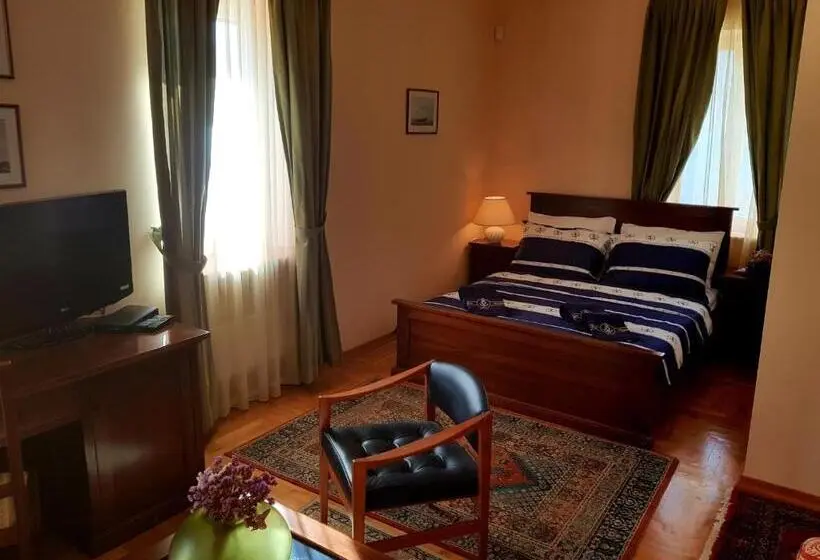 バルコニー付スイート, Villa Rava Hotel & Restaurant