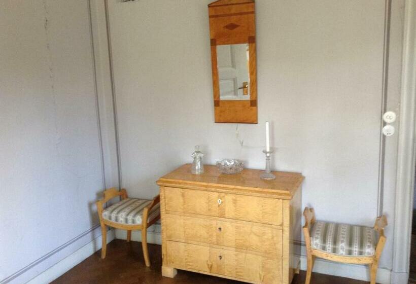 جناح, Forsbacka Wärdshus