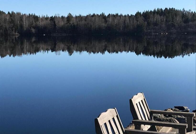 1 Yatak Odalı Ev, B & B Flattinge Fritidshus