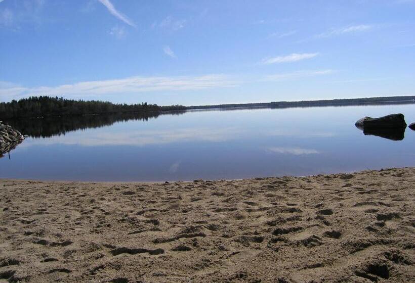 1 Yatak Odalı Ev, B & B Flattinge Fritidshus
