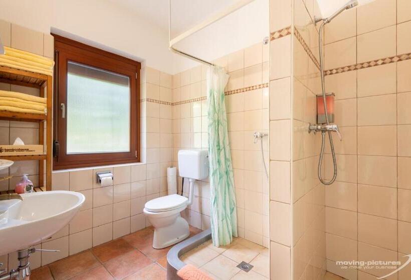 דירת חדר נוף לגינה, Bamboohouse Motel Riazzino