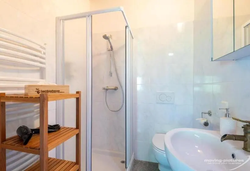 ファミリールーム, Bamboohouse Motel Riazzino