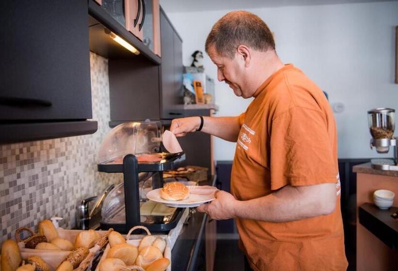 标准工作室, B&b De Kroonhoeve