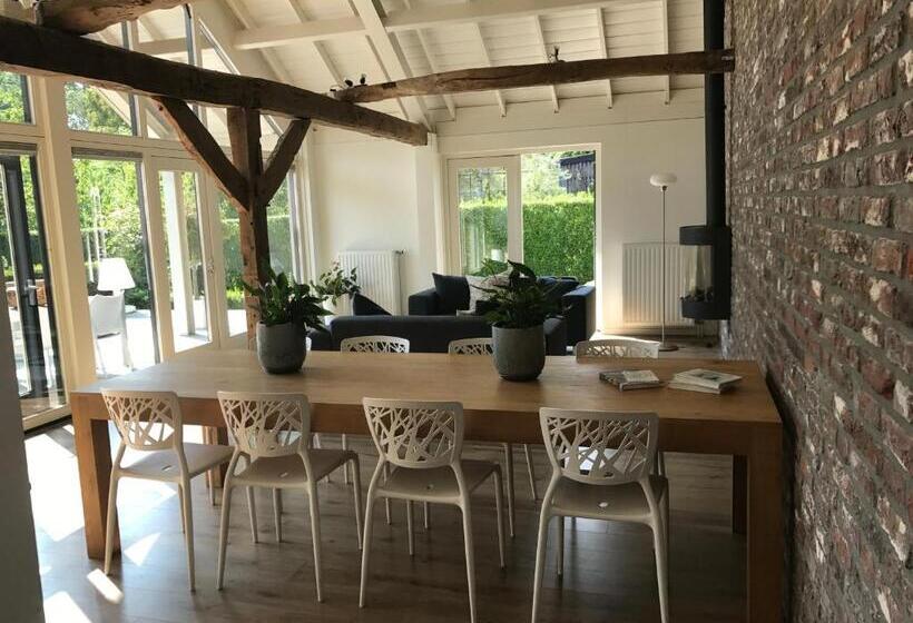 סוויטת סופריור, Rosa Arvensis