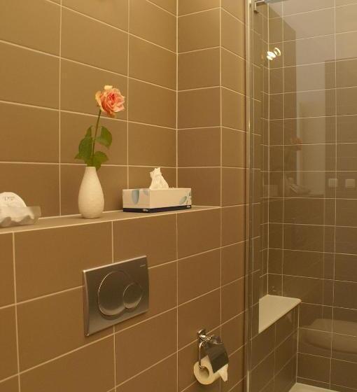 סוויטה דלוקס, Rosa Arvensis