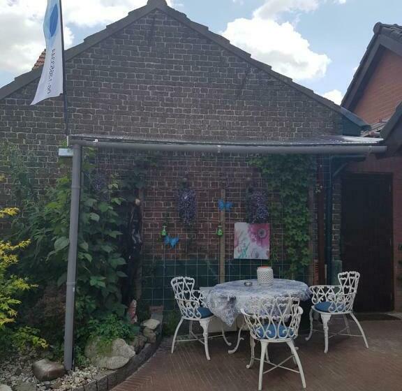 اتاق استاندارد, Erbuca Bed And Breakfast