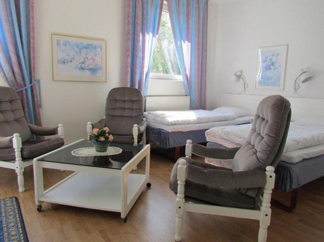 غرفة قياسية ثلاثية, Fleninge Classic Motel