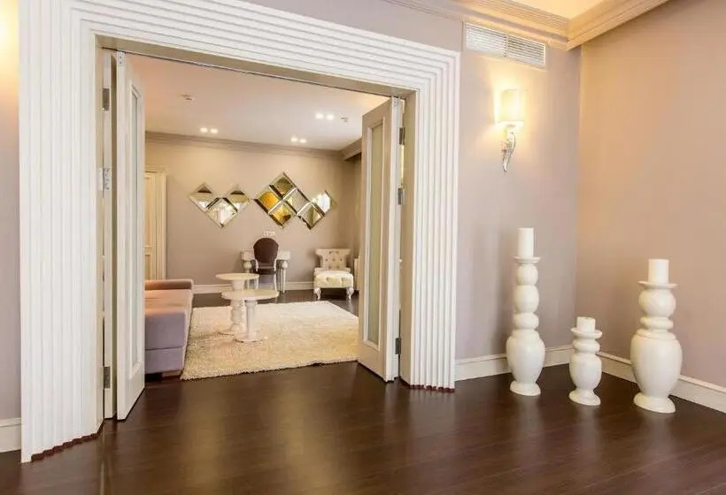 Suite Classica, Georg Park