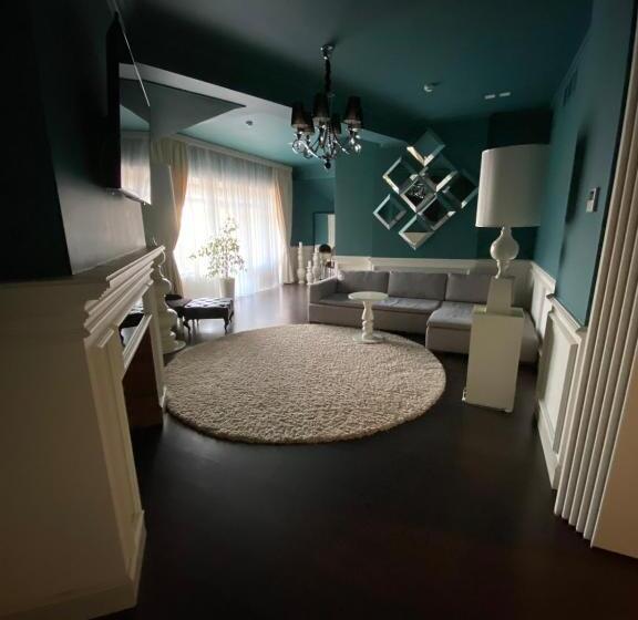 סוויטה קלאסית, Georg Park