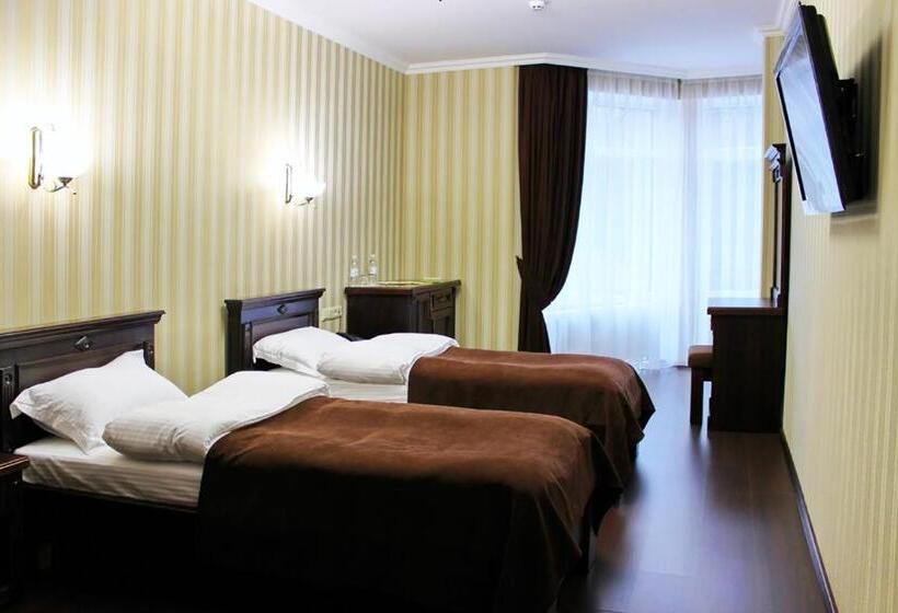 חדר סטנדרט, Georg Park