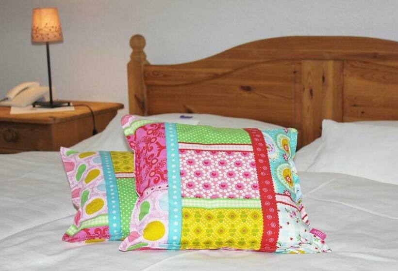 标准单人间, Landhotel Hubertus