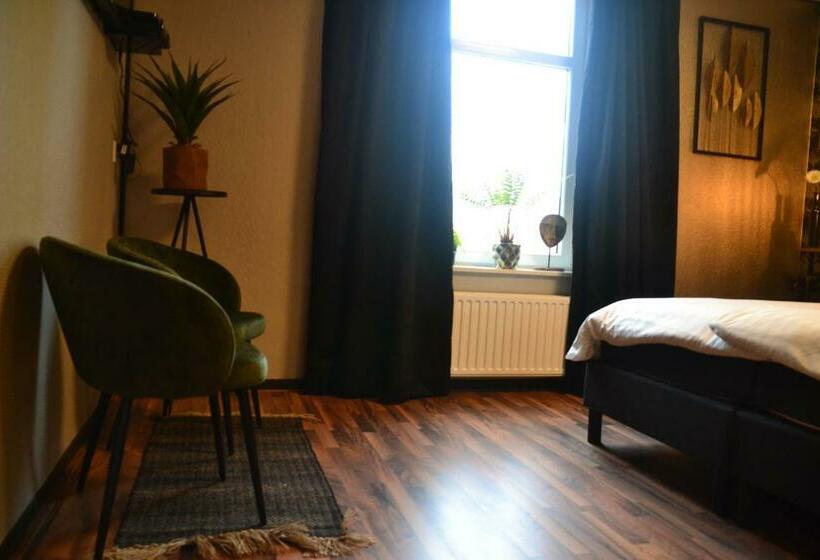 חדר סטנדרט, Restaurant Cafe Houben