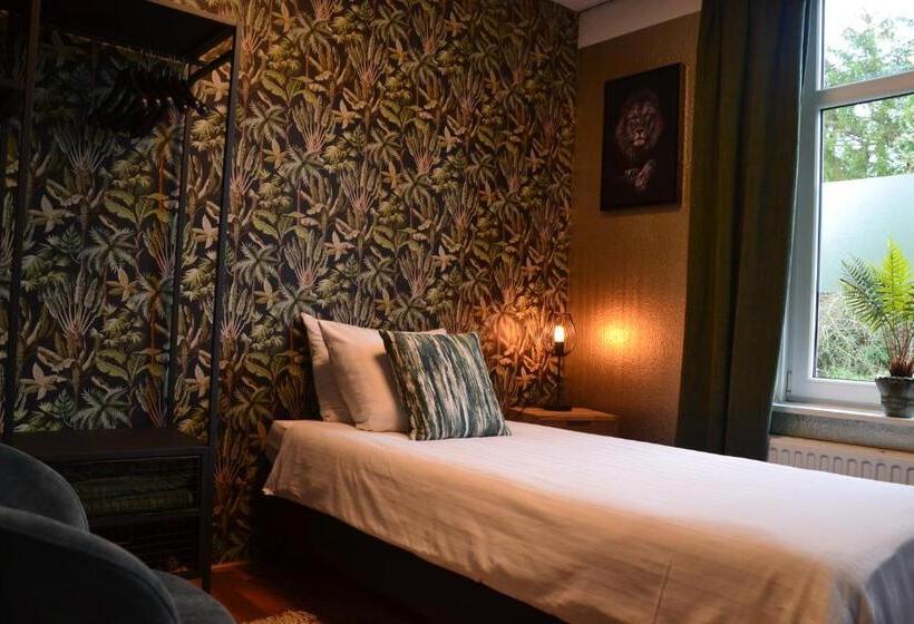 חדר סטנדרט יחיד, Restaurant Cafe Houben