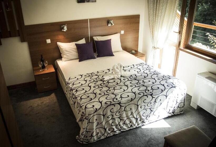 バルコニー付スイート, Saint Nedelya