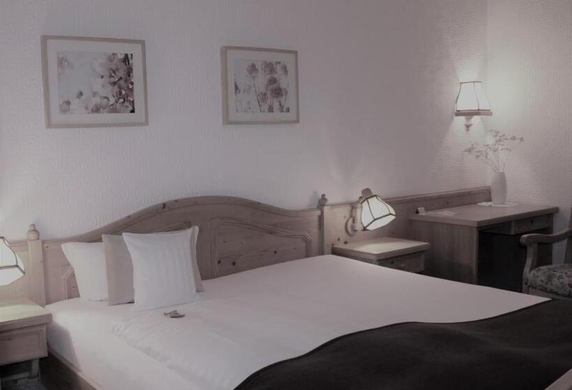 Номер Стандарт Индивидуальный, Landhotel Hubertus