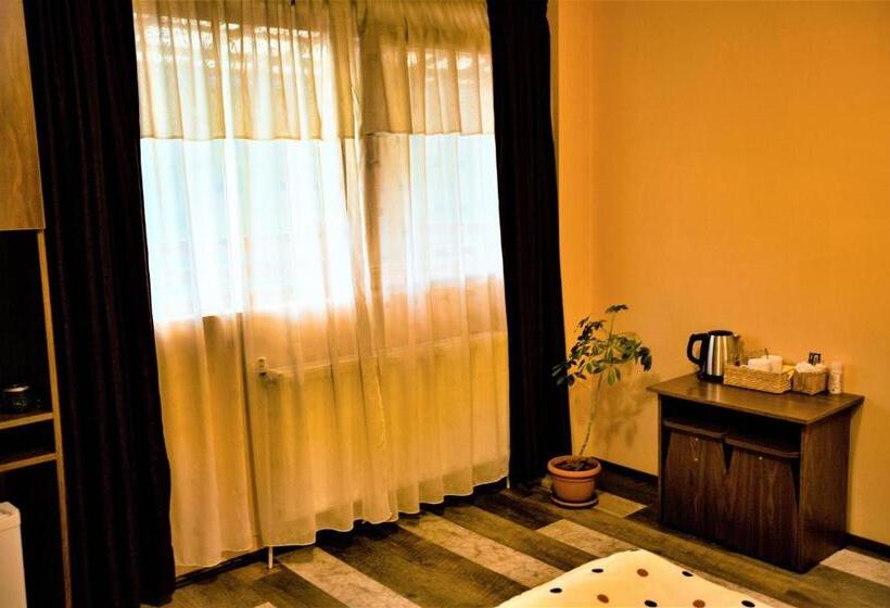 Номер Стандарт Вид на Горы, Casa Moroeni