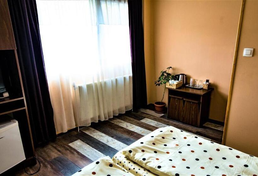 Номер Стандарт Вид на Горы, Casa Moroeni
