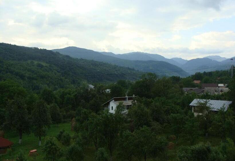 חדר סטנדרט נוף להרים, Casa Moroeni