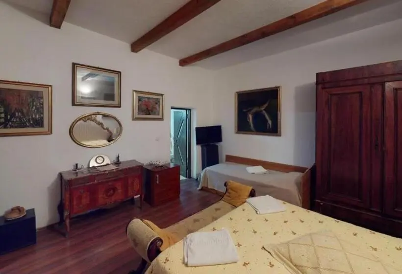 ファミリールーム, Villa Giulia