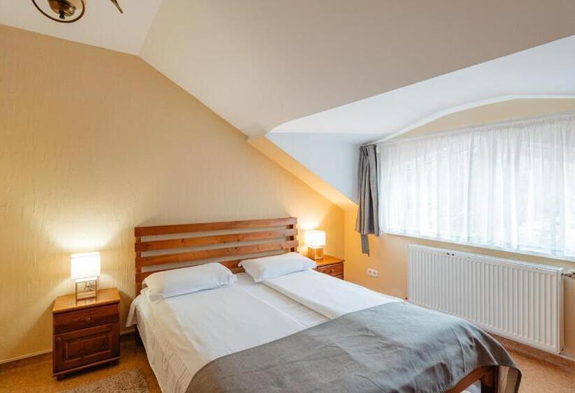 침실 2개 아파트, Pensiunea Mirabilandia