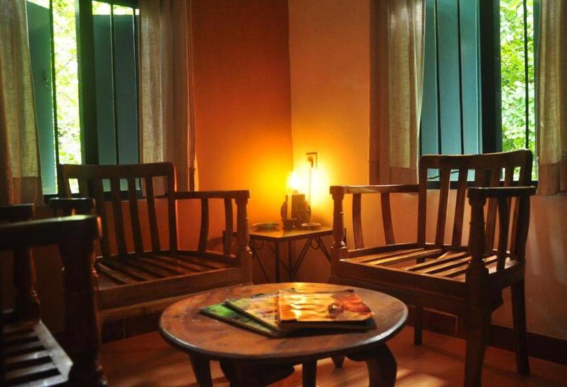 Дом 1 Спальня, Ambalama Leisure Lounge
