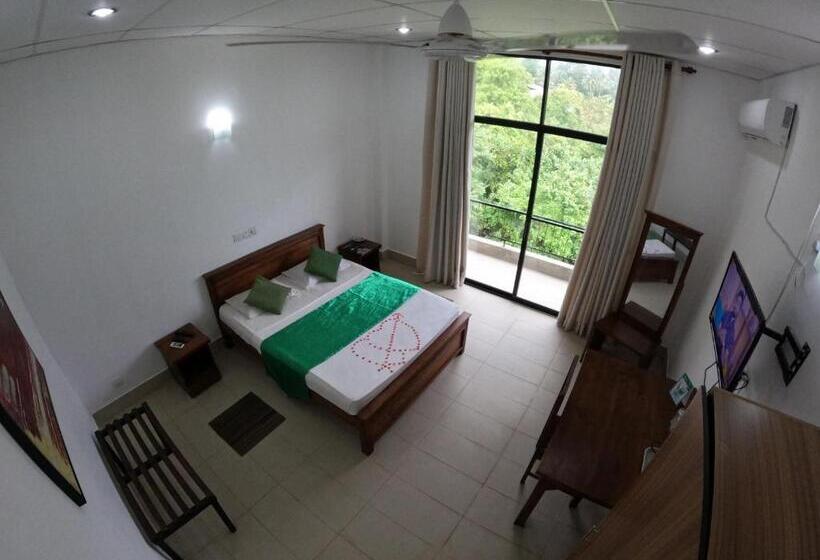 スタンダードルーム, Ambalama Leisure Lounge