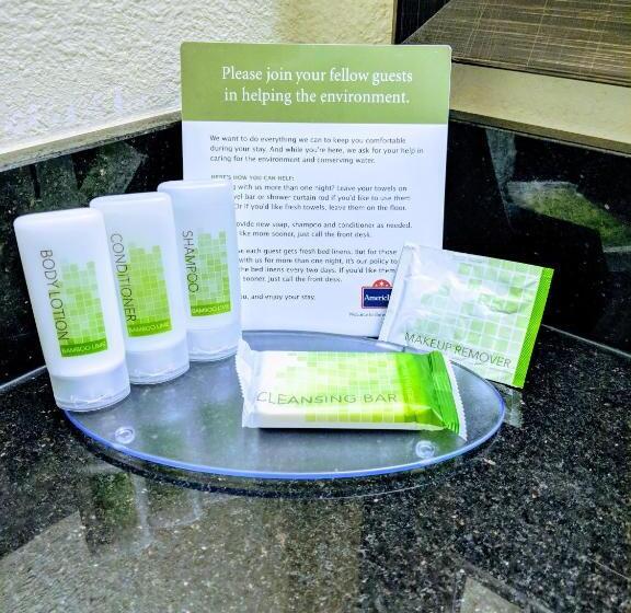 חדר סטנדרט מותאם לאדם עם מוגבלויות, Americinn By Wyndham Grand Forks