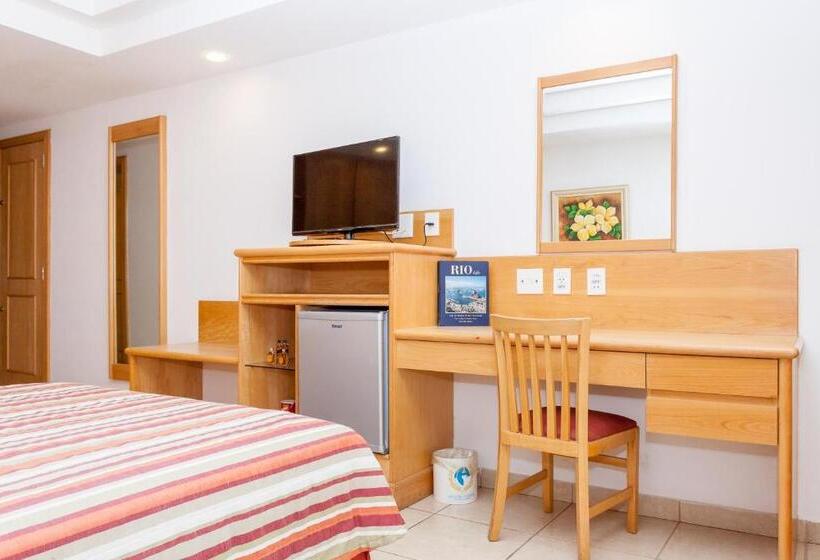 חדר דלוקס נוף בריכה, Atlantico Buzios Convention