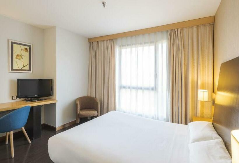 اتاق لوکس, Rice Bulevar