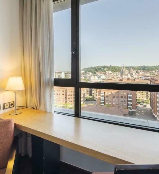 اتاق لوکس, Rice Bulevar