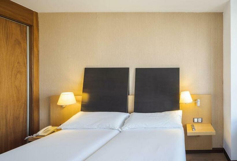 اتاق لوکس, Rice Bulevar