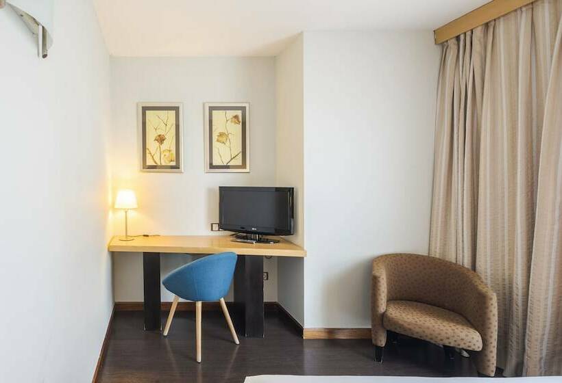 اتاق استاندارد, Rice Bulevar