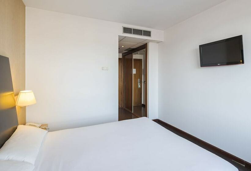 اتاق استاندارد با چشمانداز, Rice Bulevar